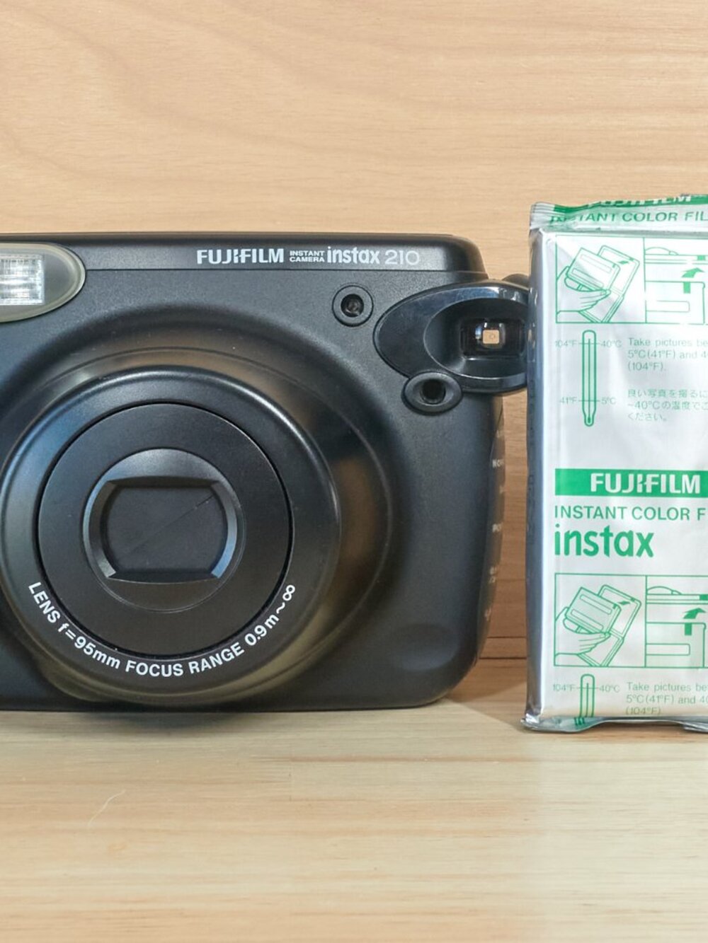Fujifilm Instax 210 Wide Instant Camera Tested + 10 Sheets Expired 2016